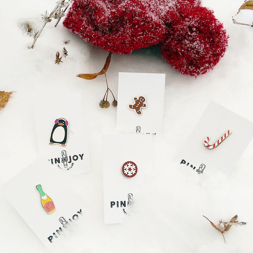 значки на одяг