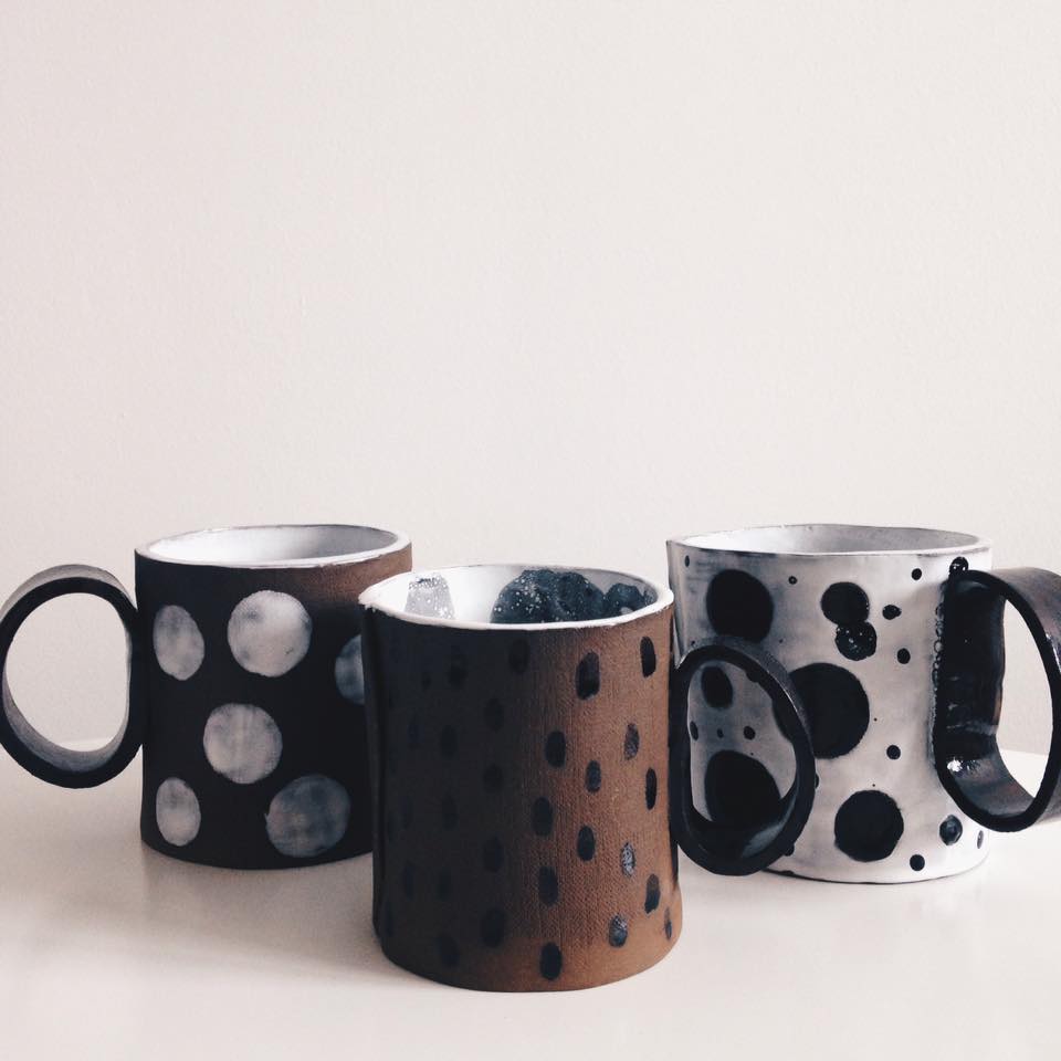 керамічні чашки