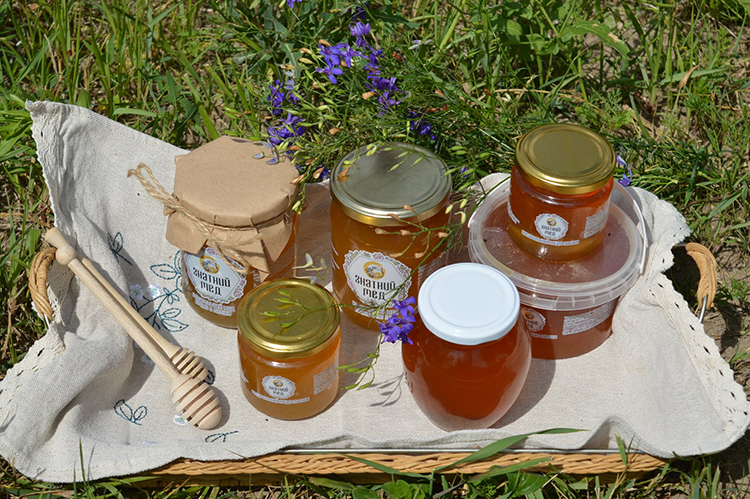 знатний мед